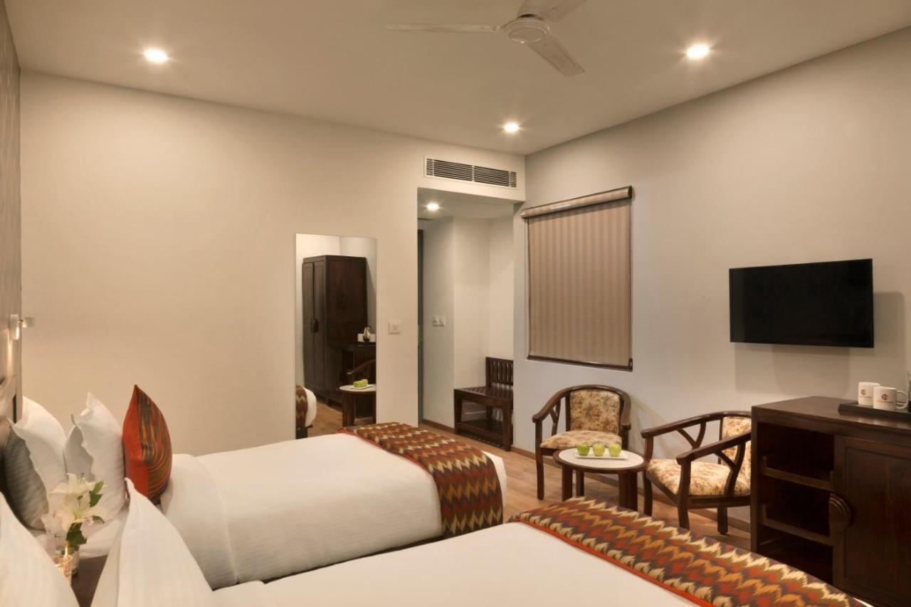 Click Hotel Jaipur, Raja Park Экстерьер фото